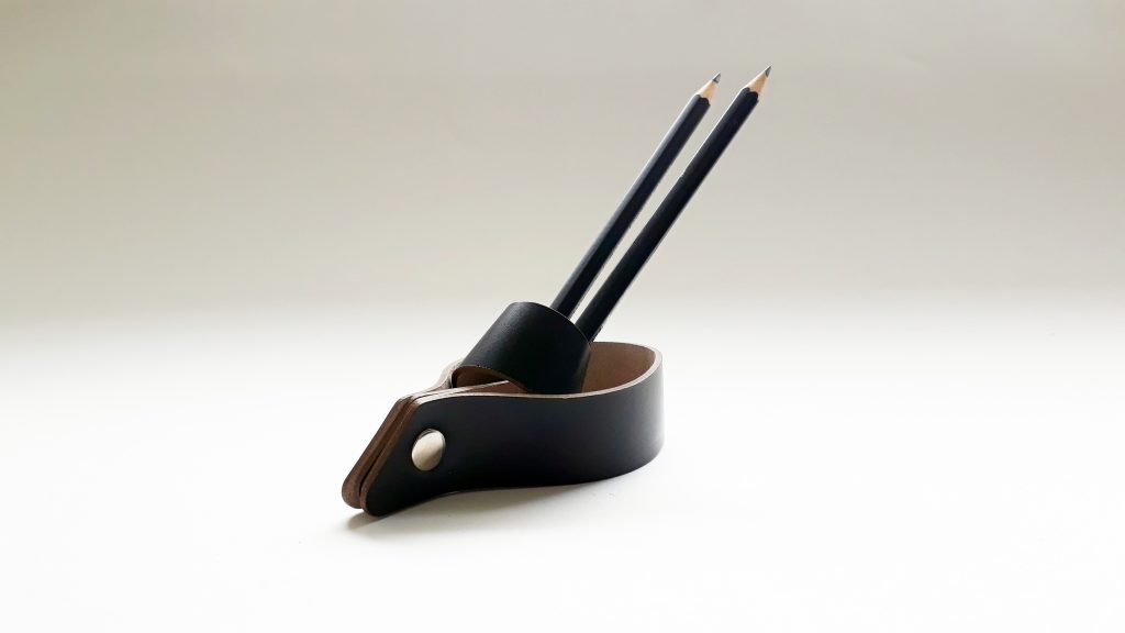 antelope pencil holder
